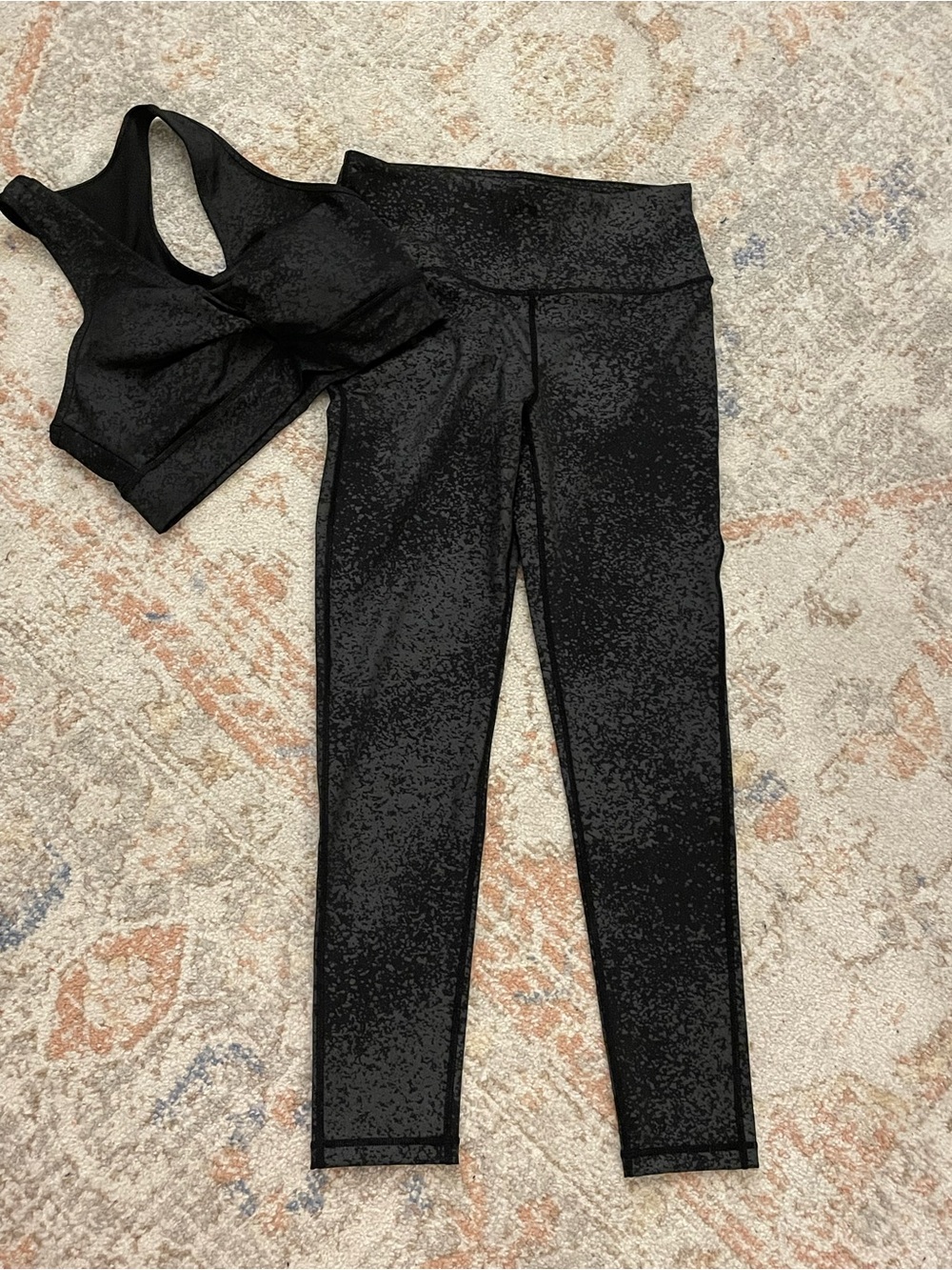 Mono b Black Activewear Gym Set-Sports Bra & High Waisted Leggings Sz L